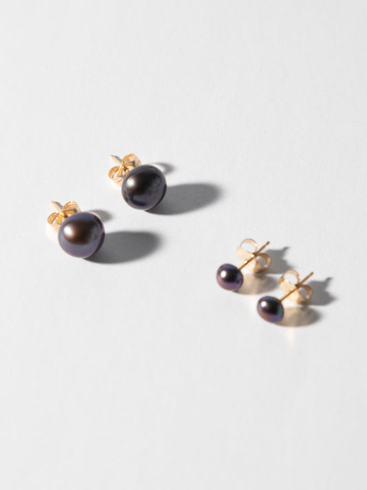 Black Pearl Studs