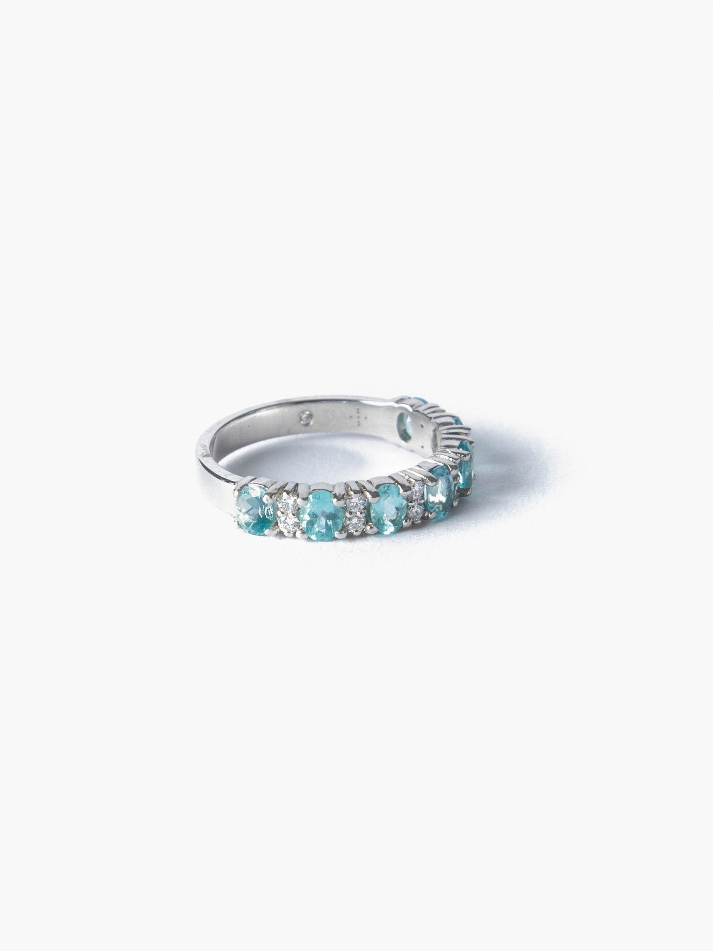 Tiara Ring