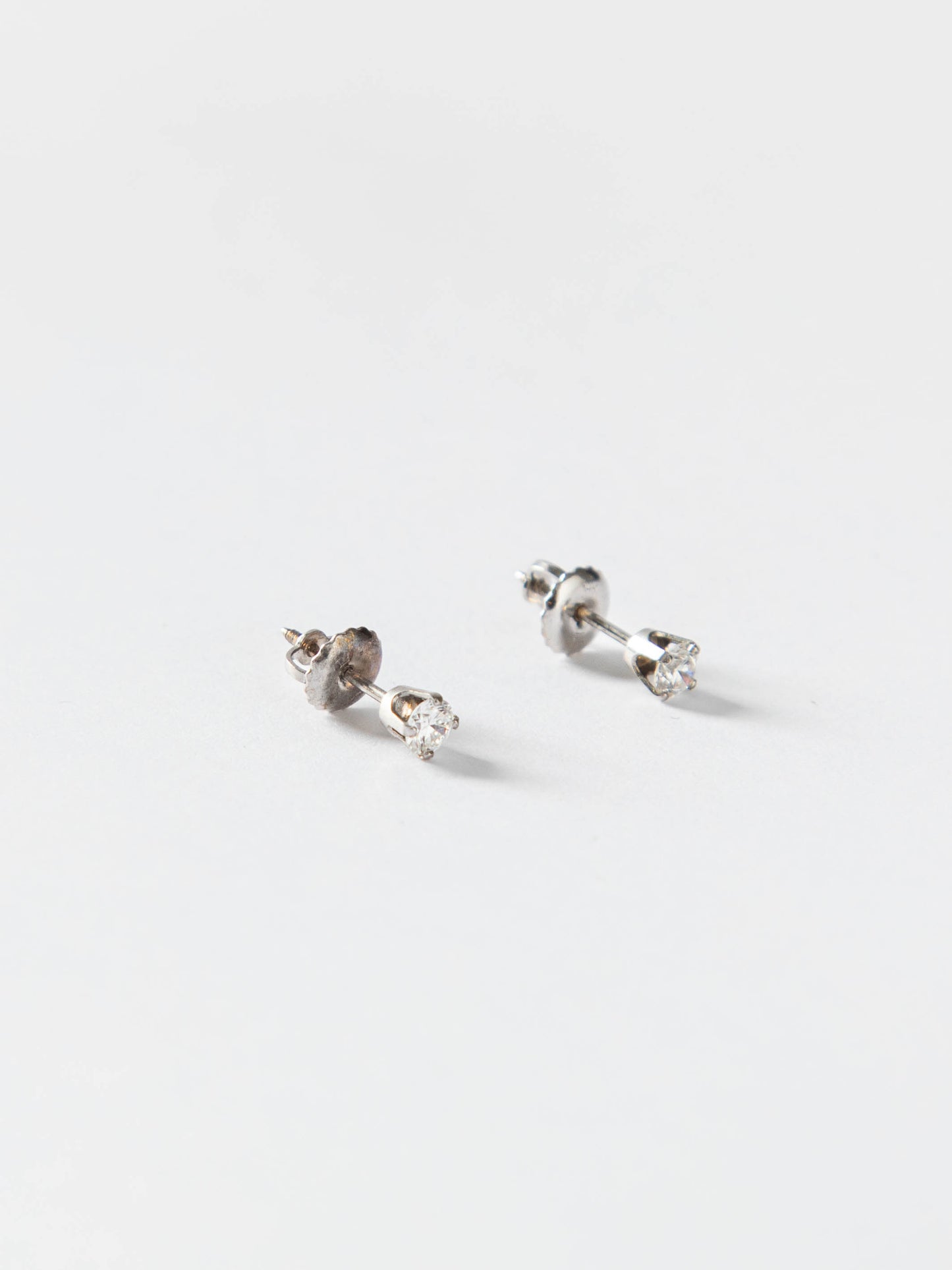 Diamond Studs (0.10 Ct.)